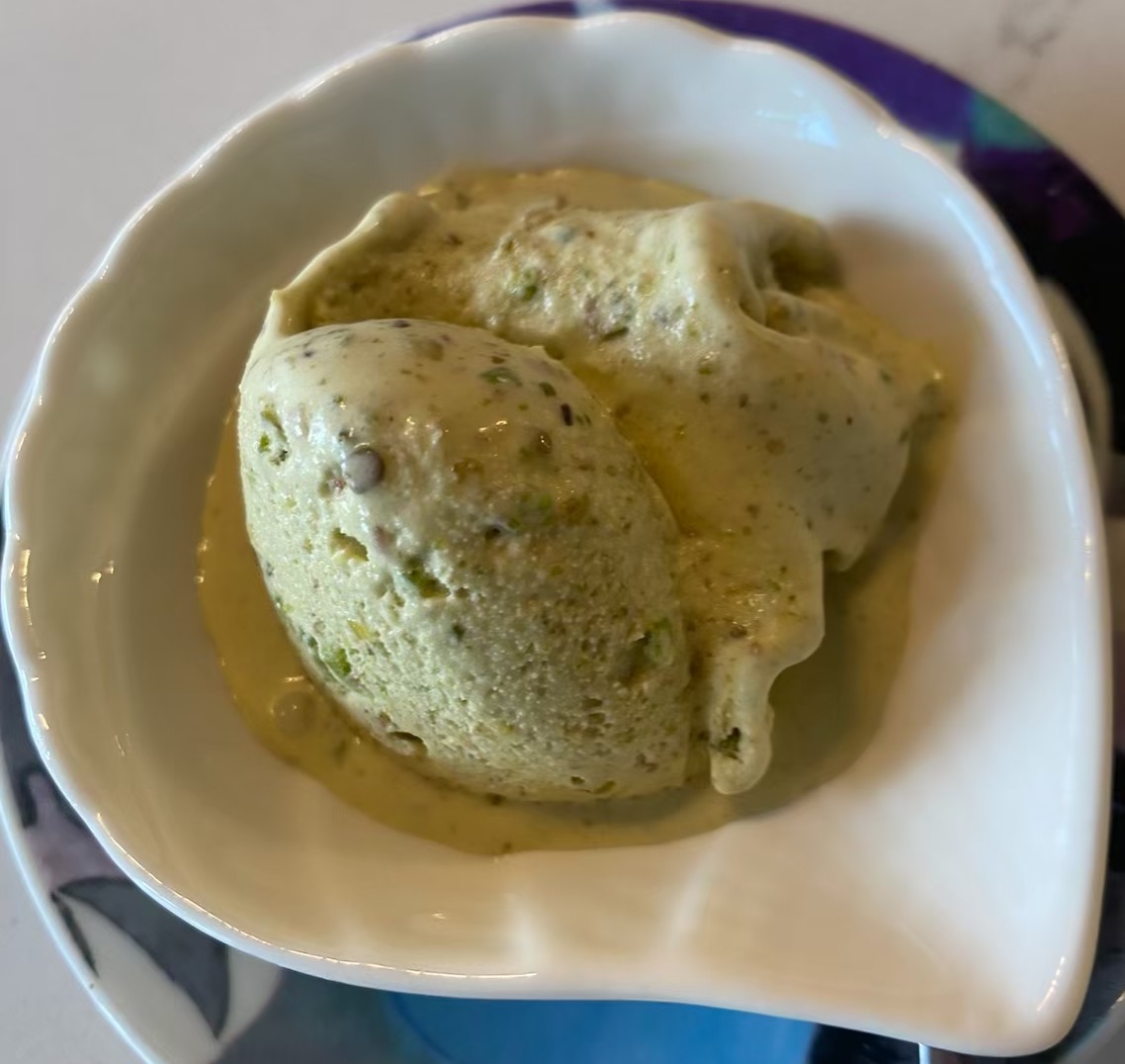 Pistachio ice cream